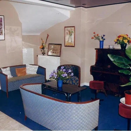 Le France Hotel Loudéac